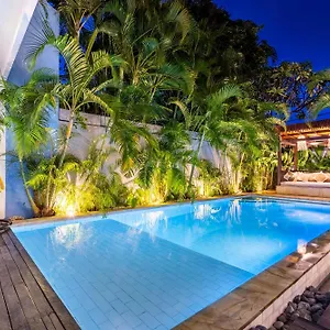 https://villa-arbolita-by-jb-villas.hotelsseminyak.net